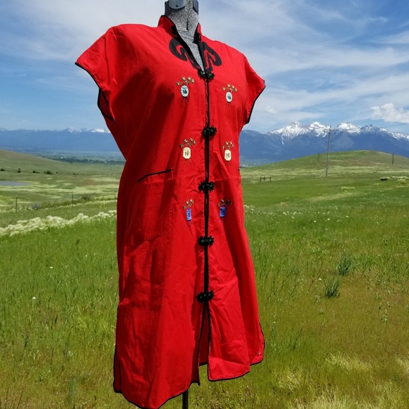 Dresses & Skirts - Vintage Red Geisha Dress